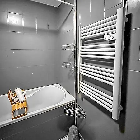 Le Lumineux - Proche Centre-ville Et Atlantis Apartment Saint-Herblain